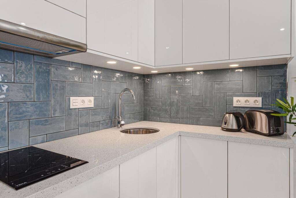 Tenerife Royal Gardens One Bedroom Apartment Playa de las Americas  Ngoại thất bức ảnh