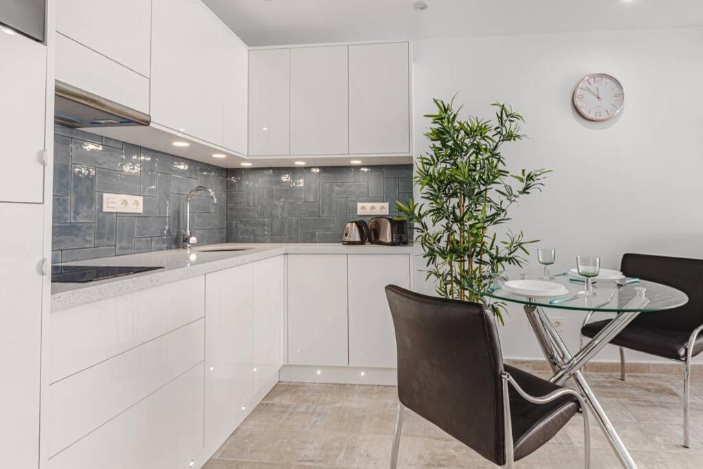 Tenerife Royal Gardens One Bedroom Apartment Playa de las Americas  Ngoại thất bức ảnh